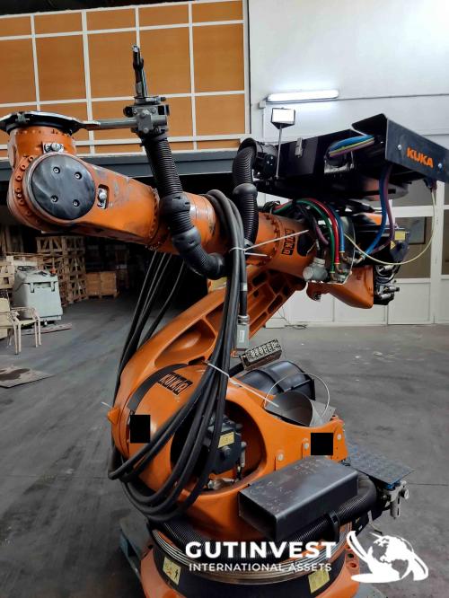 Industrial robot - 6 axis