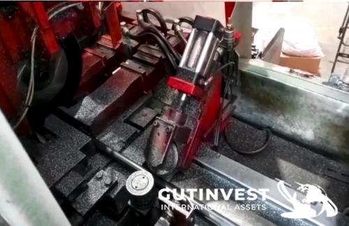 Automatic sawing machine for metal tubes and bars