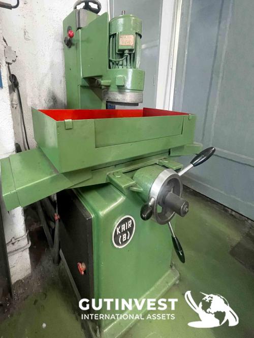 Metal grinding machine