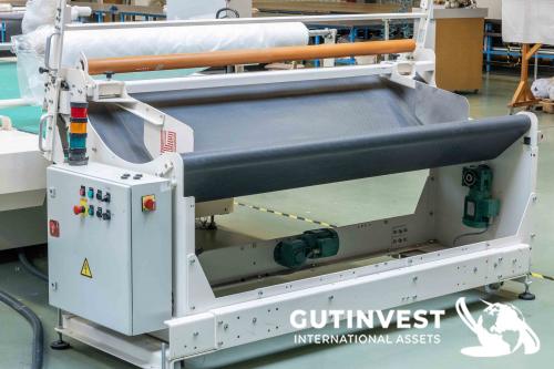 Automatic cutting table - textile sector