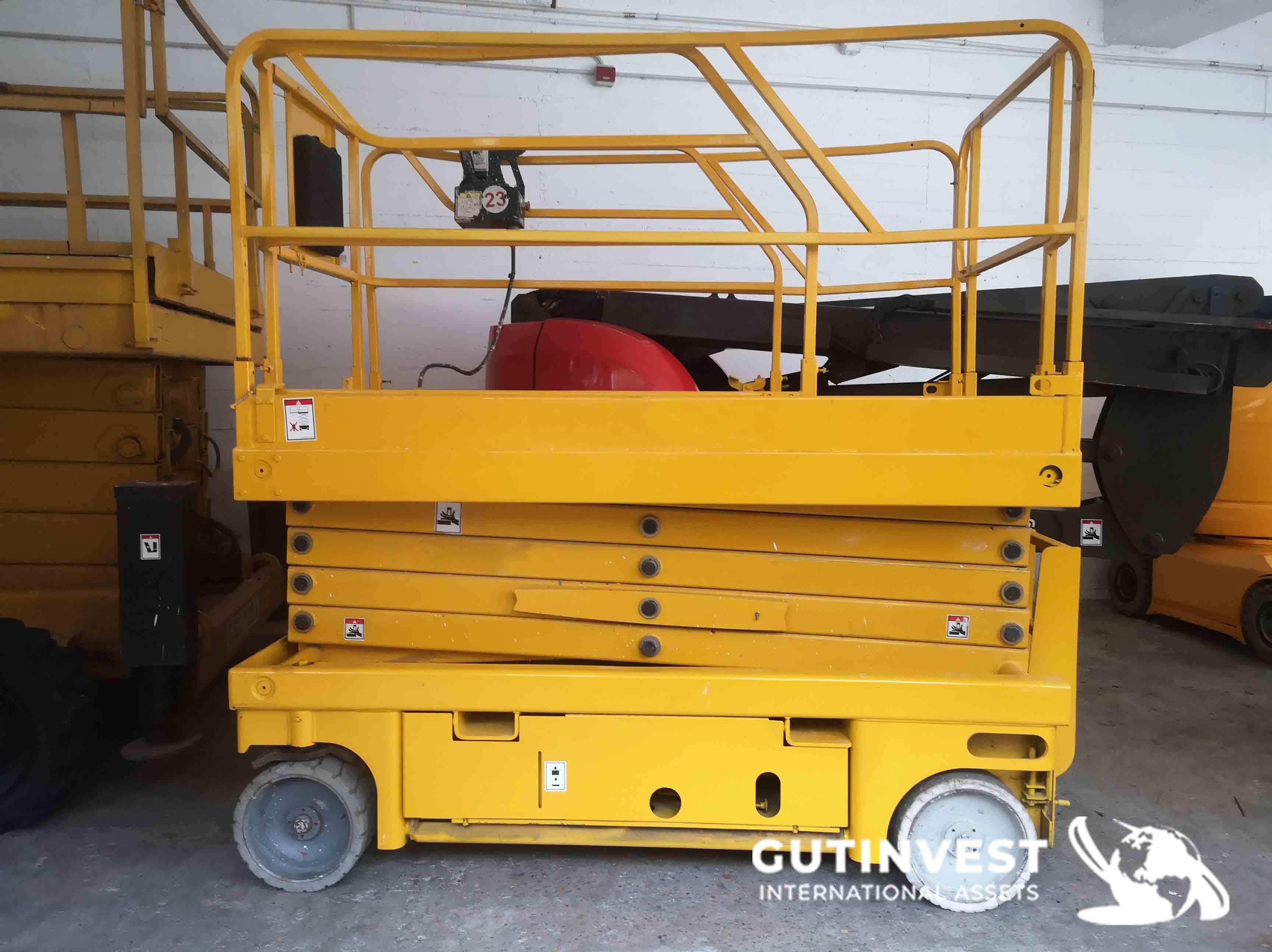 Scissor lift electric platform